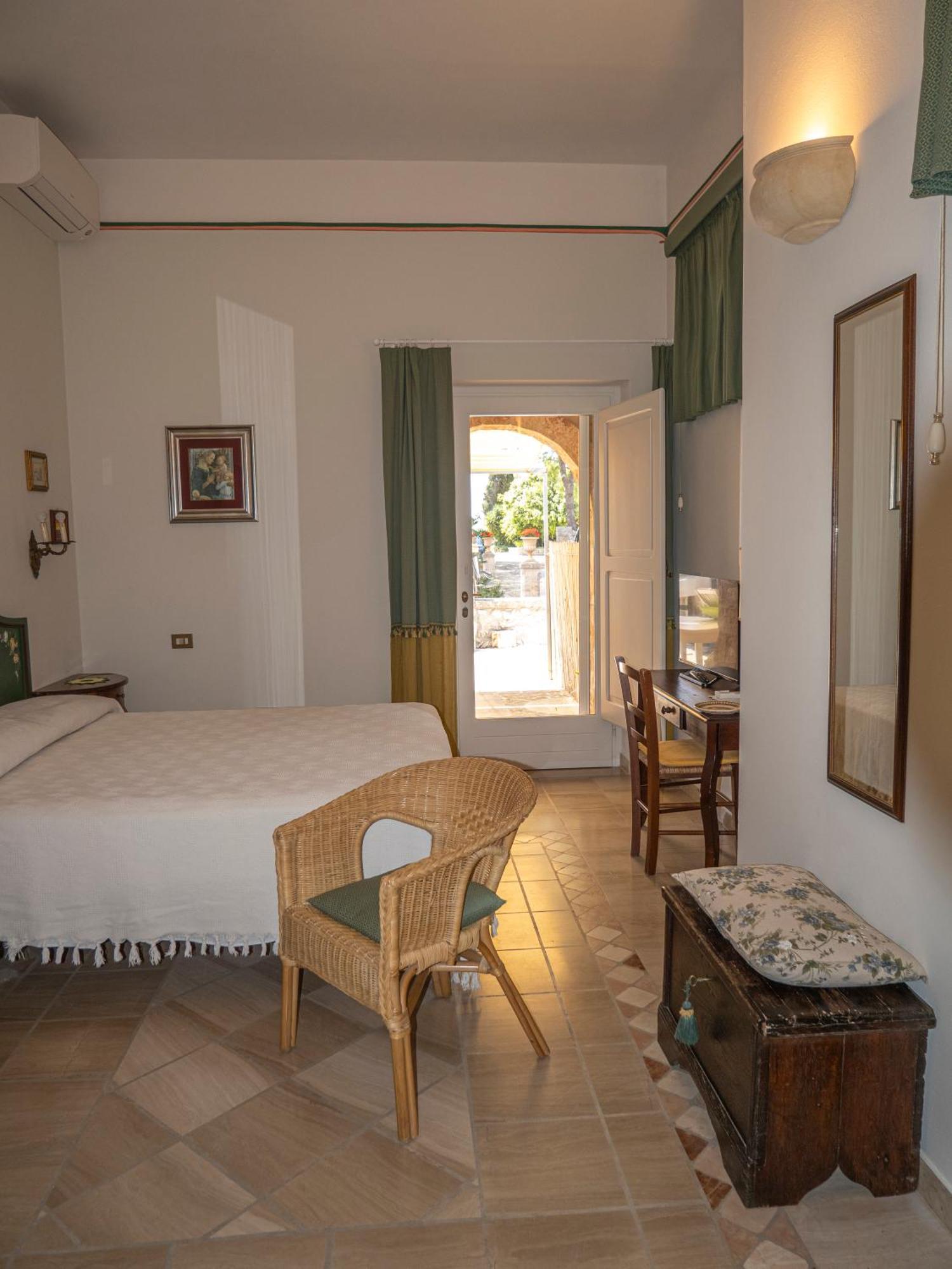 Agriturismo Masseria Alcorico غاليانو دل كابو المظهر الخارجي الصورة